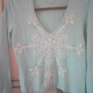 Extraordinary pearl embellished top!